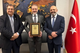 bilecik-haber_iklimlendirme-sanayii-ihracatcilari-birligi-nden-ict-investment-a-ihracata-katki-odulu-40784.jpg