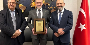 bilecik-haber_iklimlendirme-sanayii-ihracatcilari-birligi-nden-ict-investment-a-ihracata-katki-odulu-40784.jpg