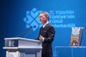 bilecik-haber_iletisim-baskani-altun-21-yuzyilda-turkiye-nin-kultur-seferberligi-sempozyumunda-konustu-42019.jpg