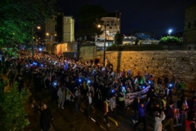 bilecik-haber_israil-in-gazze-deki-katliamlari-istanbul-da-sesli-eylem-le-protesto-edildi-43949.jpg