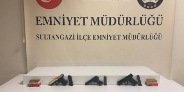bilecik-haber_istanbul-da-evde-ele-gecirilen-6-ruhsatsiz-tabancaya-iliskin-bir-supheli-tutuklandi-45029.jpg