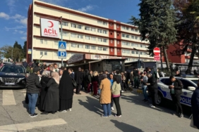 bilecik-haber_istanbul-egitim-ve-arastirma-hastanesinde-cikan-yangin-itfaiye-ekiplerince-sonduruldu-46021.jpg