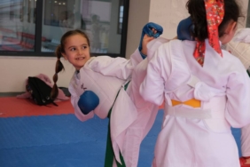 bilecik-haber_karatede-ilk-kez-uluslararasi-arenada-yarisacak-ebrar-in-hedefi-milli-sporcu-olmak-46491.jpg