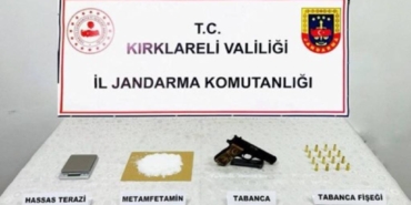 bilecik-haber_kirklareli-nde-uyusturucu-operasyonunda-12-supheli-yakalandi-40301.jpg
