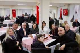 bilecik-haber_kirklareli-valisi-turan-sehit-aileleri-ve-gazilerle-bir-araya-geldi-46435.jpg