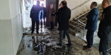 bilecik-haber_kirklareli-valisi-turan-yangin-cikan-derslik-binasinda-incelemede-bulundu-44918.jpg