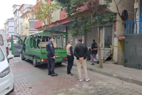 bilecik-haber_kucukcekmece-de-kotu-koku-gelen-dairede-bir-kisinin-cesedi-bulundu-44878.jpg
