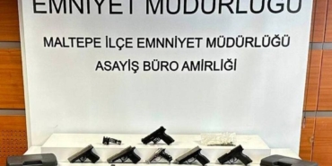 bilecik-haber_maltepe-de-silah-kacakciligi-operasyonunda-yakalanan-zanli-tutuklandi-45274.jpg