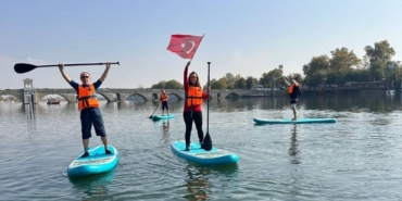 bilecik-haber_meric-nehri-nde-ayakta-kurek-sorfu-egitimi-basladi-42968.jpg