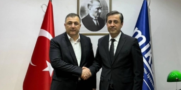 bilecik-haber_miksen-e-uye-13-belediye-sirketiyle-hizmet-is-sendikasi-toplu-is-sozlesmesi-imzaladi-42400.jpg