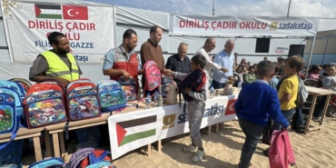 bilecik-haber_sadakatasi-derneginin-gazze-deki-cadir-okulundan-150-ogrenci-faydalanacak-44541.jpg