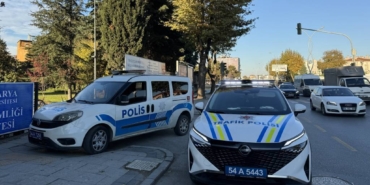 bilecik-haber_sakarya-da-hafif-ticari-aracin-carptigi-11-yasindaki-cocuk-agir-yaralandi-41029.jpg