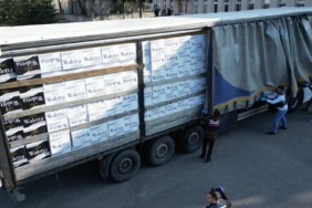 bilecik-haber_sakarya-ve-adana-daki-kacakcilik-operasyonunda-18-milyon-500-bin-makaron-ele-gecirildi-43106.jpg