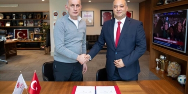 bilecik-haber_szutest-3-yillik-tff-hakem-forma-kol-sponsoru-oldu-43334.jpg