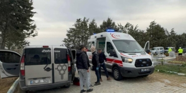 bilecik-haber_tekirdag-da-2-kisi-mezarlikta-park-halindeki-aracta-olu-bulundu-44113.jpg
