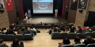 bilecik-haber_tekirdag-da-egitim-akademisi-projesi-tanitildi-45784.jpg