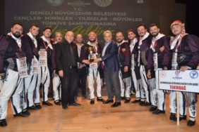 bilecik-haber_tekirdag-halk-oyunlari-ekibi-turkiye-sampiyonu-oldu-43899.jpg