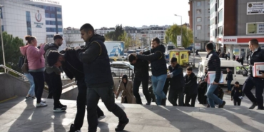 bilecik-haber_tekirdag-merkezli-dolandiricilik-operasyonunda-8-supheli-yakalandi-44926.jpg