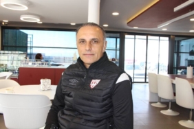 bilecik-haber_teksut-bandirmaspor-teknik-direktoru-mustafa-gursel-den-aciklama-41710.jpg