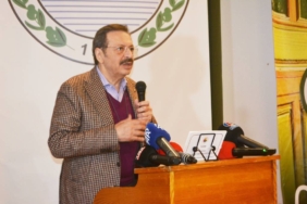 bilecik-haber_tobb-baskani-hisarciklioglu-balikesir-de-zeytin-festivalinde-konustu-40592.jpg