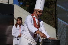 bilecik-haber_topraktan-sofraya-edirne-gastronomi-festivali-yemek-tanitimi-ve-ikramlarla-devam-ediyor-40515.jpg