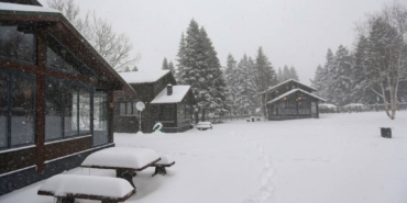 bilecik-haber_uludag-a-erken-gelen-kar-turizmcilerin-umutlarini-artirdi-45516.jpg