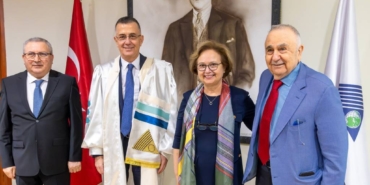 bilecik-haber_yeditepe-universitesinin-yeni-rektoru-prof-dr-mehmet-durman-oldu-42530.jpg