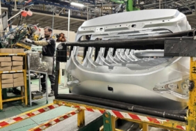 bilecik-haber_yeni-renault-duster-in-uretimine-bursa-da-baslandi-46140.jpg