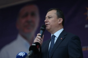 bilecik-haber_ak-parti-genel-sekreteri-fatih-sahin-canakkale-de-ilce-kongrelerinde-konustu-47196.jpg