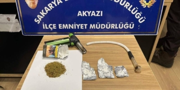 bilecik-haber_akyazi-da-kasimda-duzenlenen-uyusturucu-operasyonlarinda-14-zanli-tutuklandi-48567.jpg