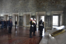 bilecik-haber_aselsannet-20-yilinda-anitkabir-de-49364.jpg