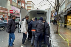 bilecik-haber_bekliyor-tekirdag-da-bir-kisi-karisinin-arkadasini-bicakla-oldurdu-esini-de-agir-yaraladi-49092.jpg