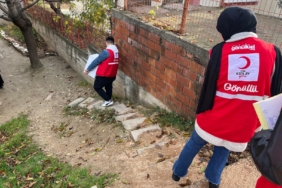 Bilecik'te Türk Kızılay'dan ihtiyaç sahiplerine gıda desteği