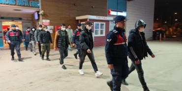 bilecik-haber_bursa-da-7-duzensiz-gocmen-yakalandi-52499.jpg