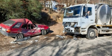 bilecik-haber_can-da-sut-tankeriyle-carpisan-otomobilin-surucusu-yaralandi-51062.jpg
