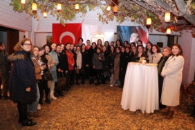 bilecik-haber_canakkale-de-turk-kadinina-secme-ve-secilme-hakki-verilmesinin-90-yili-etkinligi-yapildi-48406.jpg