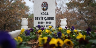 bilecik-haber_canakkale-savasi-kahramani-seyit-onbasi-vefatinin-85-inci-yilinda-memleketinde-anildi-47145.jpg
