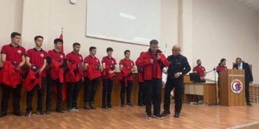 bilecik-haber_comu-de-afet-yonetimi-bolumu-ogrencileri-uniforma-giydi-52825.jpg