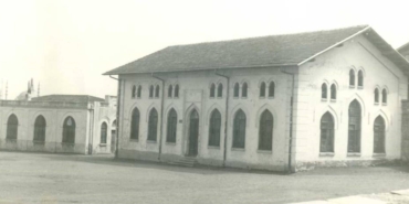 bilecik-haber_darussafakanin-tarihi-jimnastik-salonu-restorasyonla-kutuphaneye-donusturuldu-49376.jpg