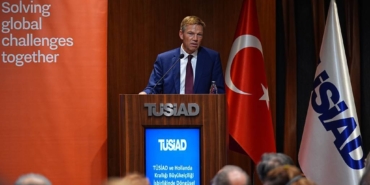 bilecik-haber_dongusellik-yoluyla-is-modellerini-donusturmek-etkinligi-48651.jpg