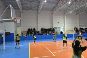 DOSTLUK KAZANDI