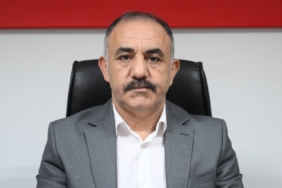bilecik-haber_edirne-belediyesinin-ak-parti-li-meclis-uyesi-demir-basin-toplantisi-duzenledi-48605.jpg