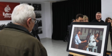 bilecik-haber_edirne-de-efod-un-siirden-fotografa-sergisi-acildi-48150.jpg