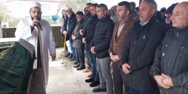 bilecik-haber_erzincan-daki-kazada-olen-otobus-soforu-ferizli-de-defnedildi-53210.jpg