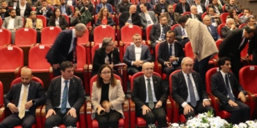 bilecik-haber_hazine-ve-maliye-bakani-simsek-yalova-da-is-insanlariyla-bir-araya-geldi-52304.jpg