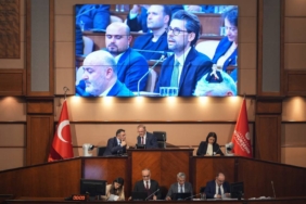 bilecik-haber_ibb-meclisinde-arizali-yuruyen-merdiven-ile-asansorlere-iliskin-soru-onergesi-49151.jpg