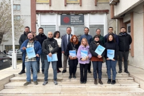 bilecik-haber_iletisim-baskanligi-canakkale-bolge-mudurlugunden-dezenformasyonla-mucadele-bilgilendirme-toplantisi-47716.jpg