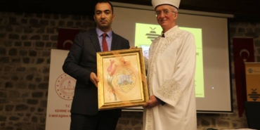 bilecik-haber_iskece-secilmis-muftusu-trampa-bati-trakya-da-egitim-kultur-ve-yasam-panelinde-konustu-48047.jpg