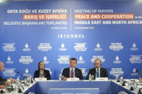bilecik-haber_istanbul-da-orta-dogu-ve-kuzey-afrika-baris-ve-isbirligi-belediye-baskanlari-toplantisi-yapildi-50078.jpg