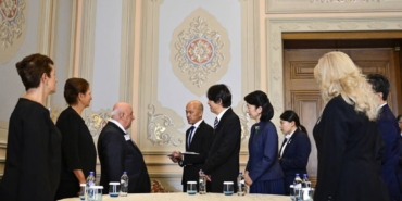 bilecik-haber_japonya-veliaht-prens-ve-prensesi-istanbul-da-japonya-ile-baglantili-turk-vatandaslariyla-gorustu-48574.jpg